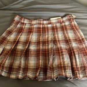 AE pleated plaid skirt size 14